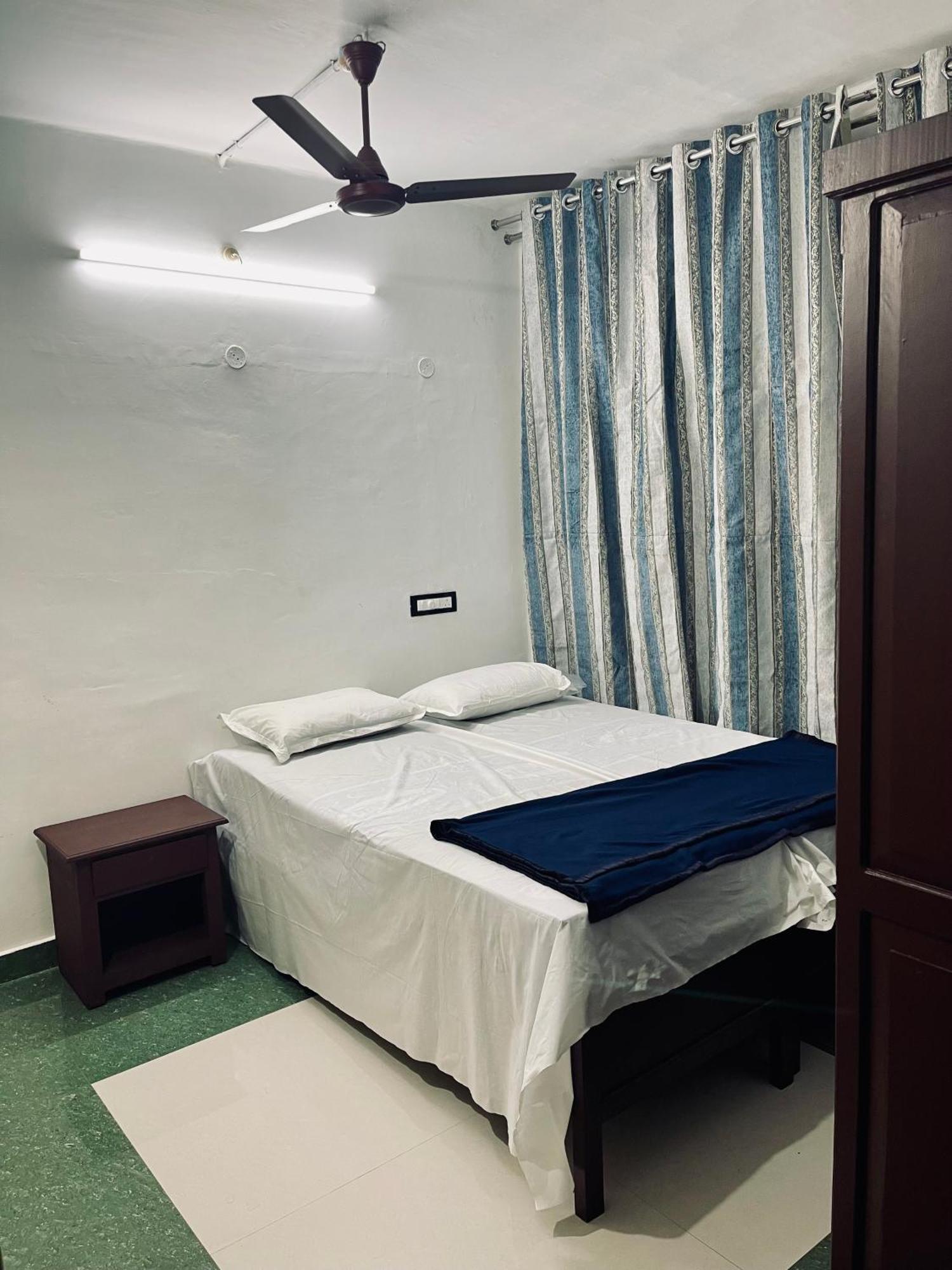 Puthookkadans Mareena Lodge Kottajam Kültér fotó